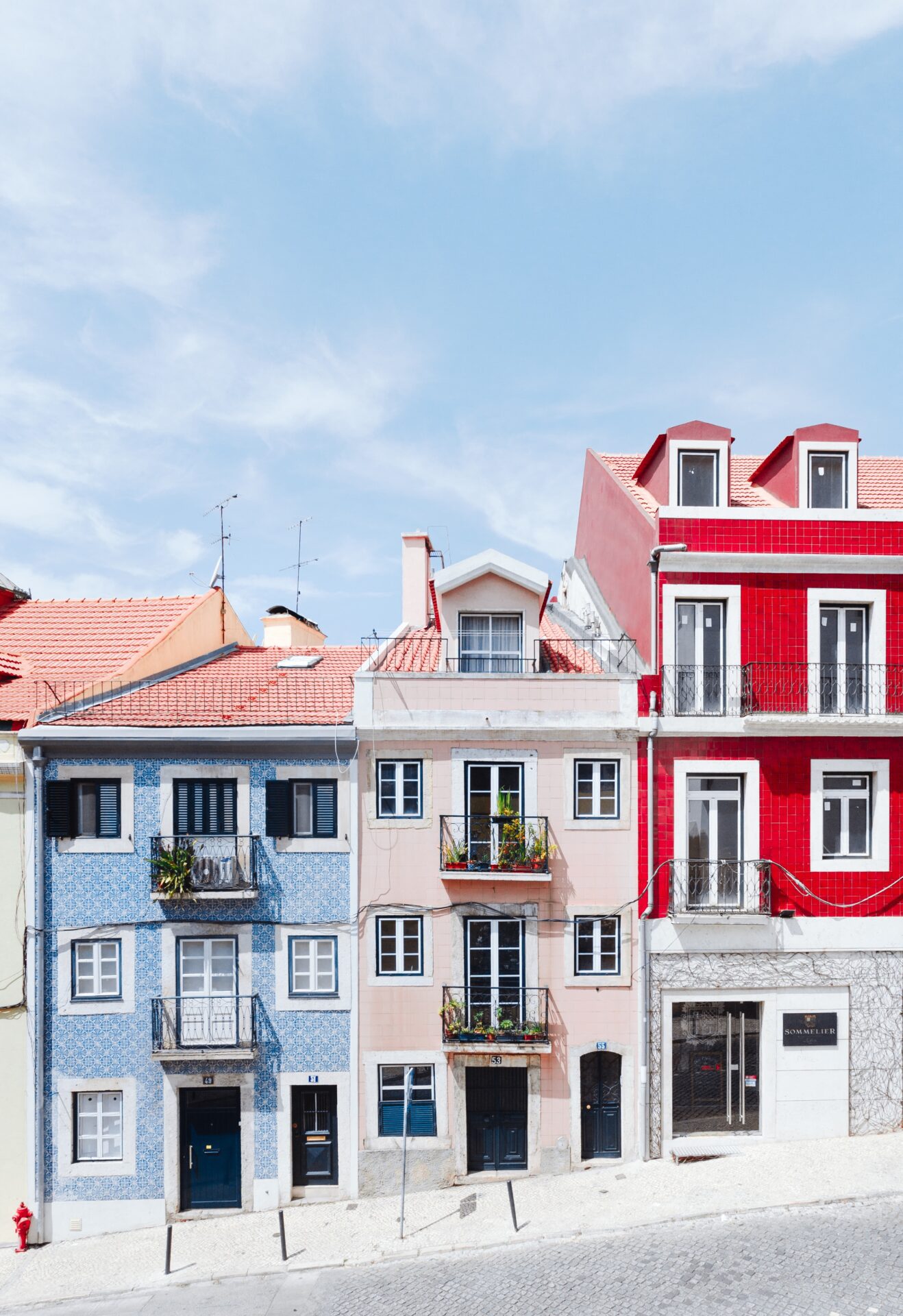 The advantages of investing in multifamily real estate in San Francisco’s Bay Area are significant.